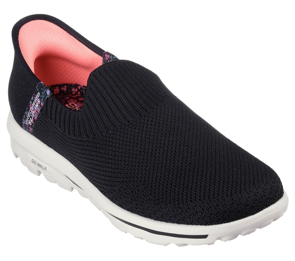 Skechers Slip-Ins - Go Walk Travel Womens Show (Black/White)