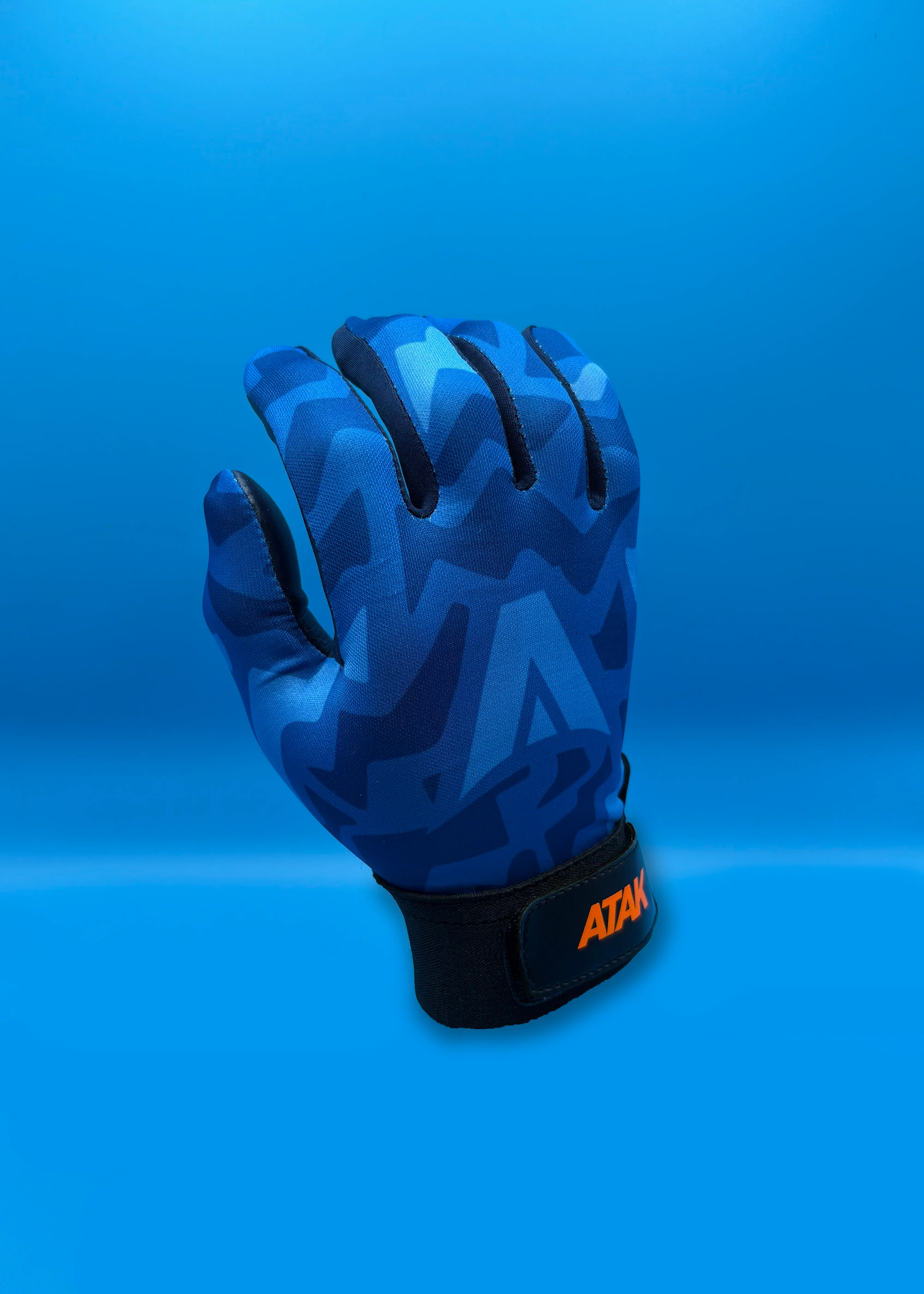 Atak Cul Blu Gaelic Gloves