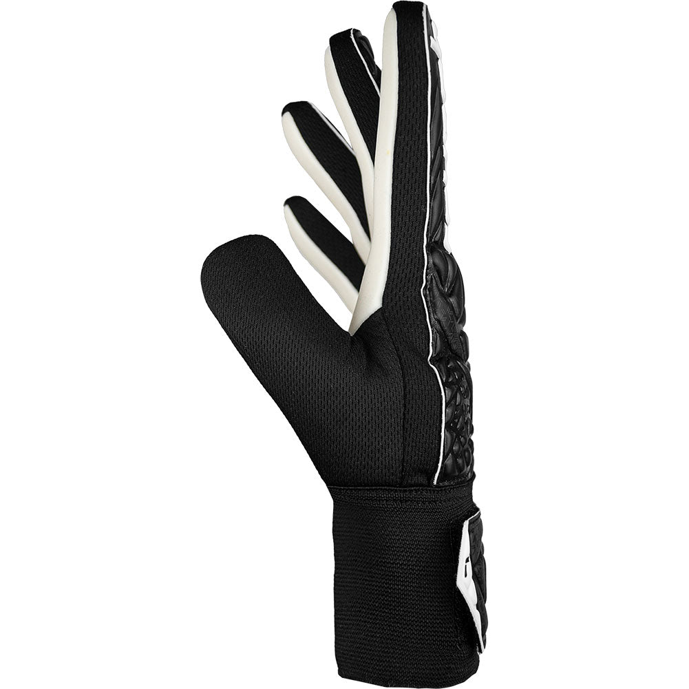 Reusch Attrakt Starter Solid Junior Goalkeeper Gloves, Black