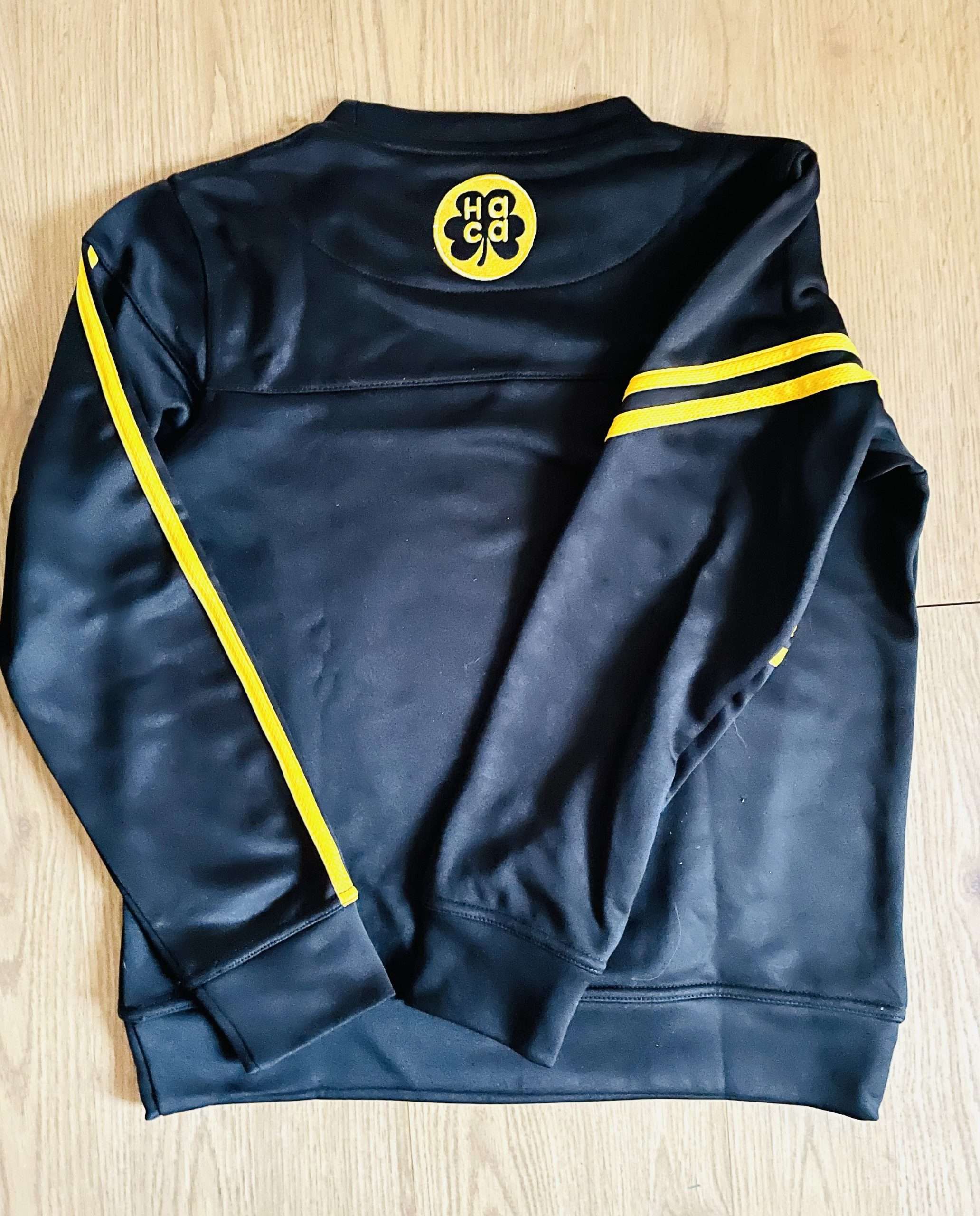 Haca Hockey Round Neck Sweatshirt Black/Gold